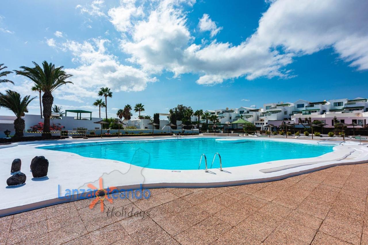 Vivienda Vacacional Las Coronas 48 Costa Teguise Esterno foto