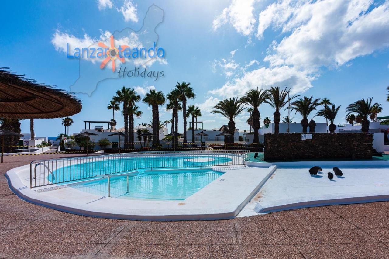 Vivienda Vacacional Las Coronas 48 Costa Teguise Esterno foto